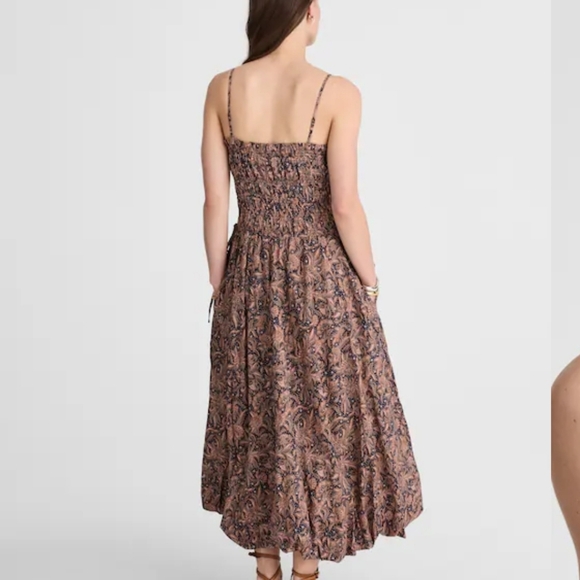 Madewell Smocked Bubble-Hem Midi Dress in Paisley NV466 - Picture 2 of 12